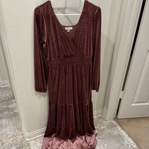 Elegant Pink Velvet Dress